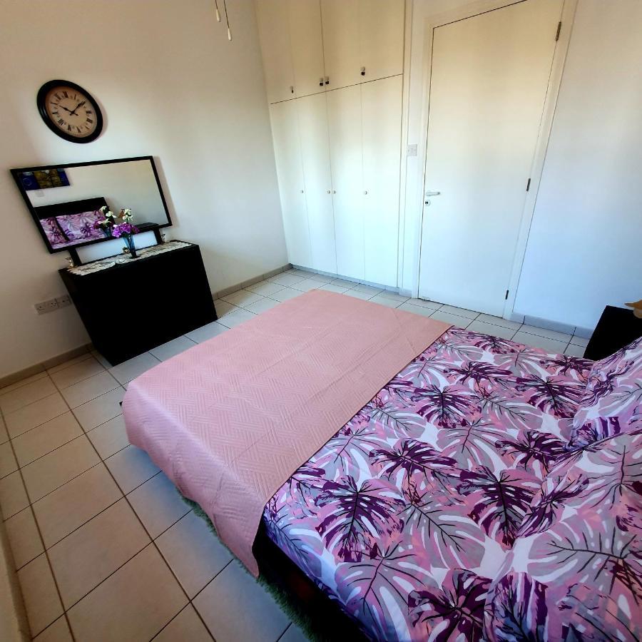 Owls Nest Townhouse Villa Paphos Exteriör bild